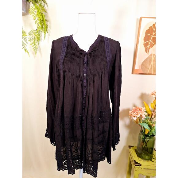 Johnny Was Tops - Johnny Was Women's Black Button-Up Long-Sleeve Blouse Embroidered Small